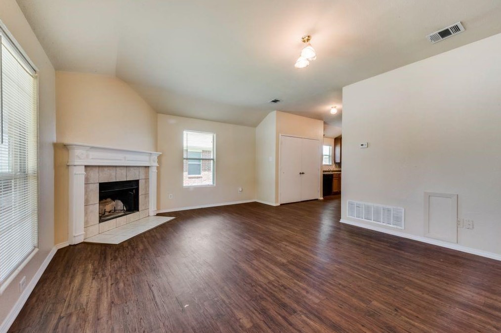 9701 Brierwood Ln, Dallas, TX 75217