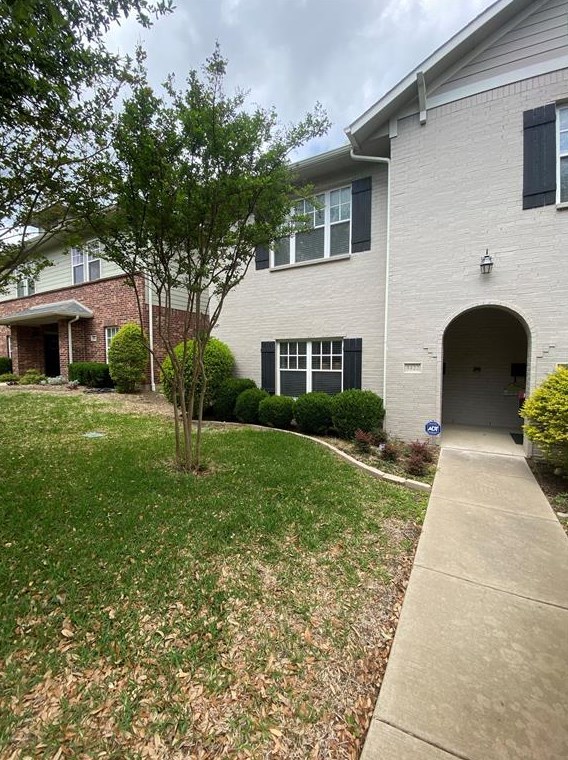 3422 W 4th St, Fort Worth, TX 76107