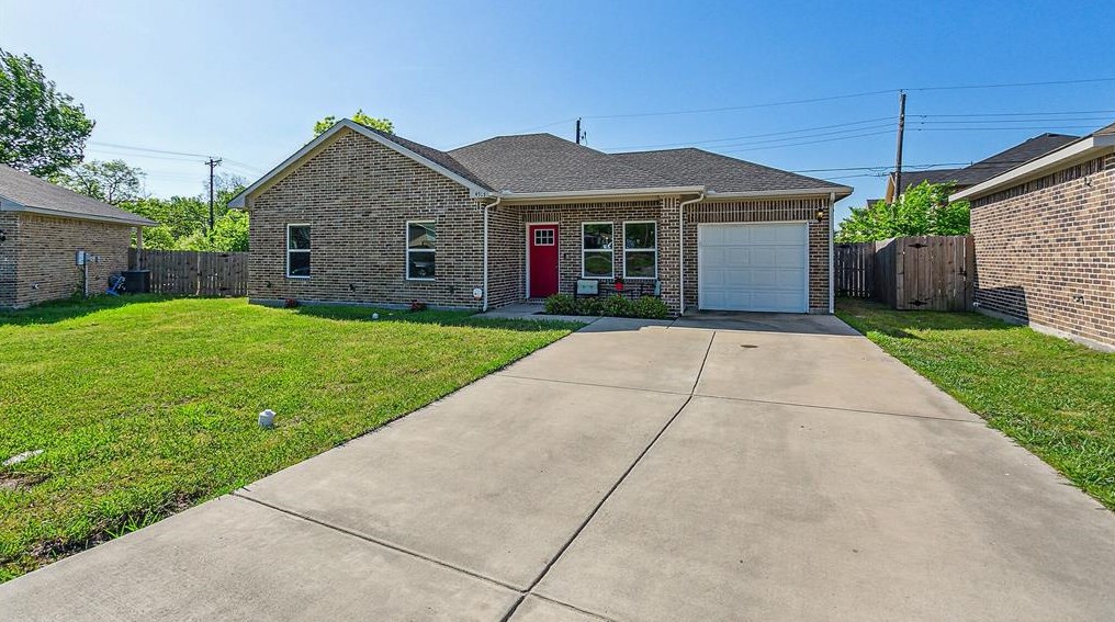 4707 Henry St, Greenville, TX 75401