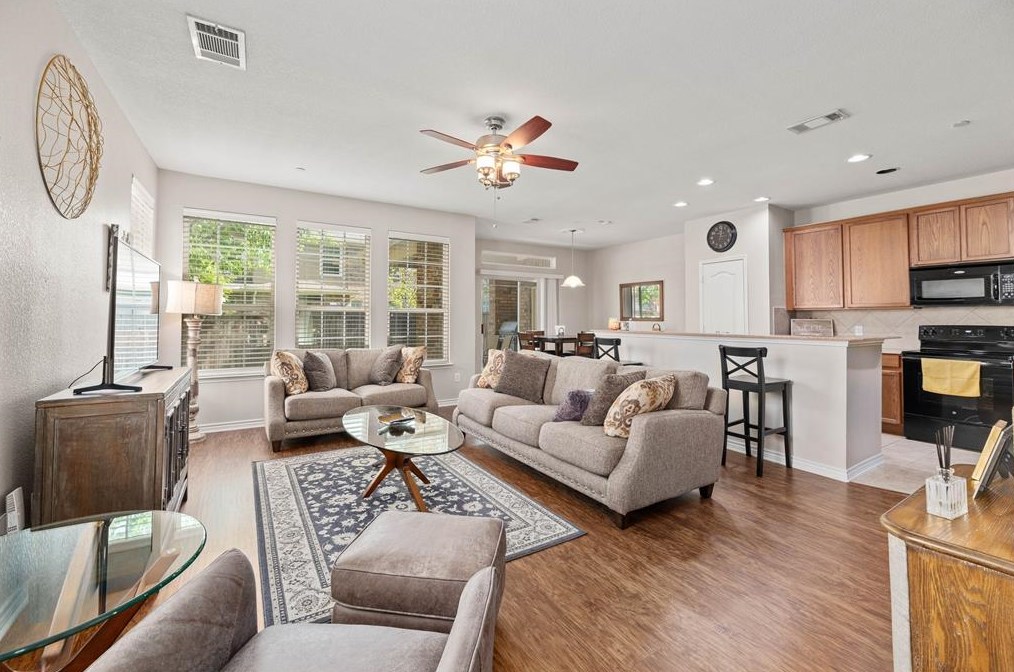 5844 Stone Mountain Rd, Frisco, TX 75056