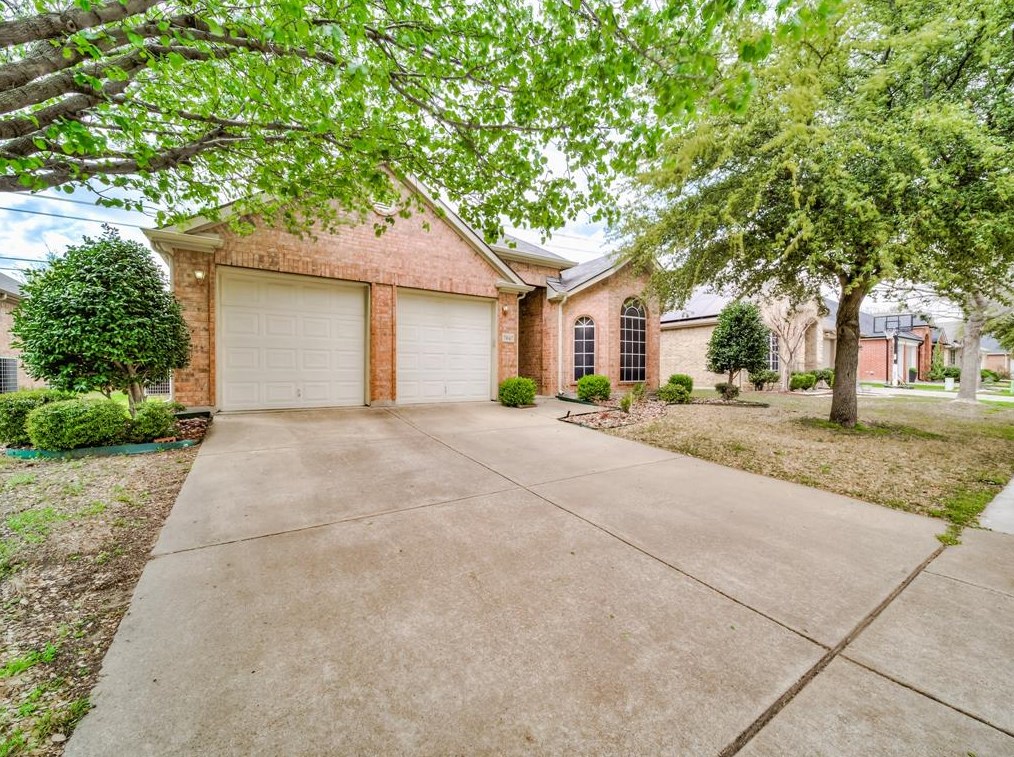 7047 N Serrano, Grand Prairie, TX 75054