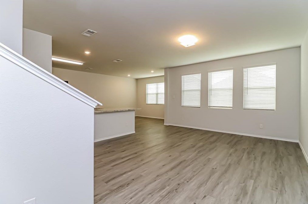 2888 Bourbon St, Fort Worth, TX 76123