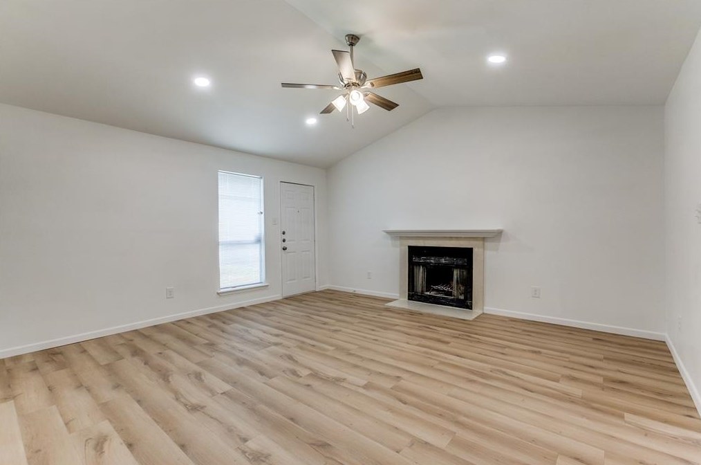 2511 Beverly Hills Ln, Mesquite, TX 75150