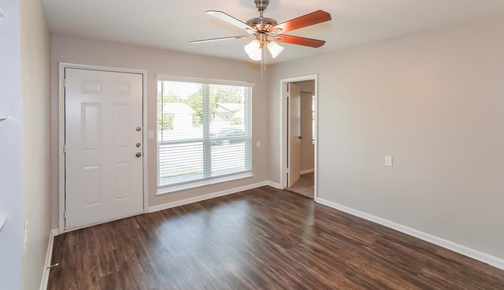 6308 Basswood Dr, Fort Worth, TX 76135