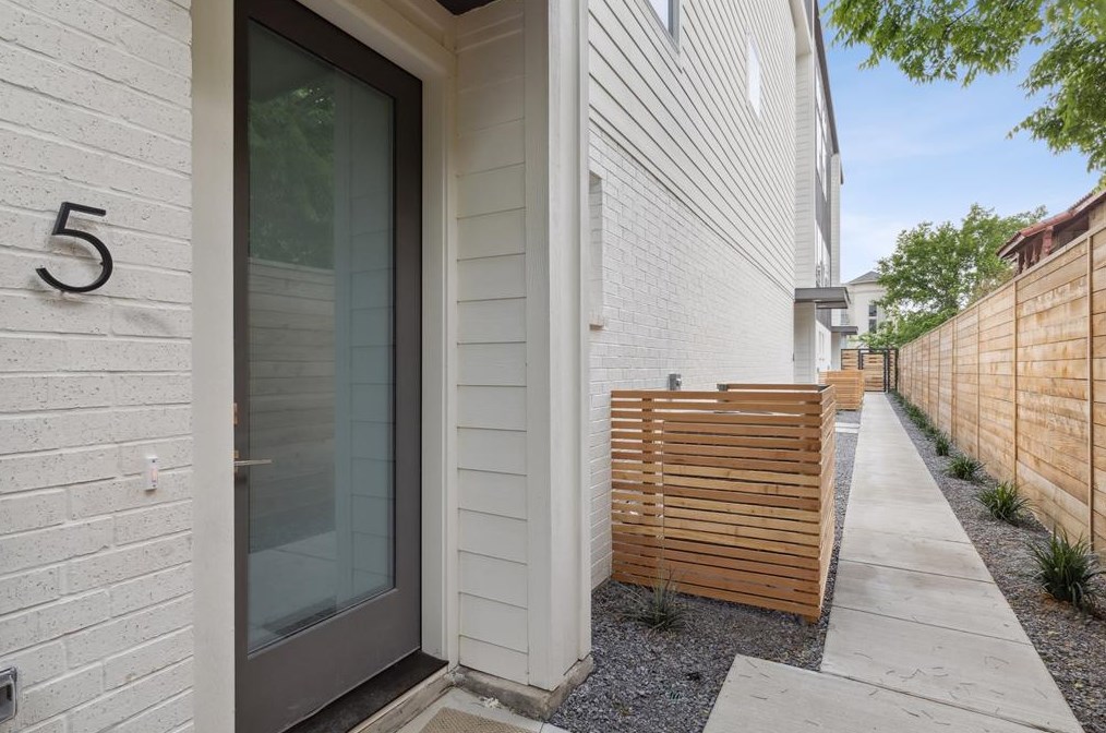 6201 Oram St #5, Dallas, TX 75214