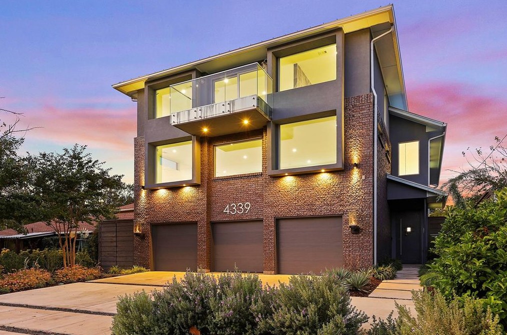 4339 Bonham St, Dallas, TX 75229