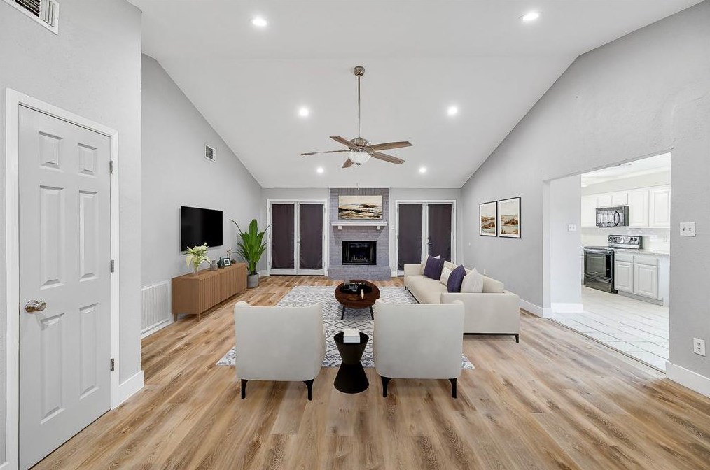 5336 Buckner Dr, Lewisville, TX 75028