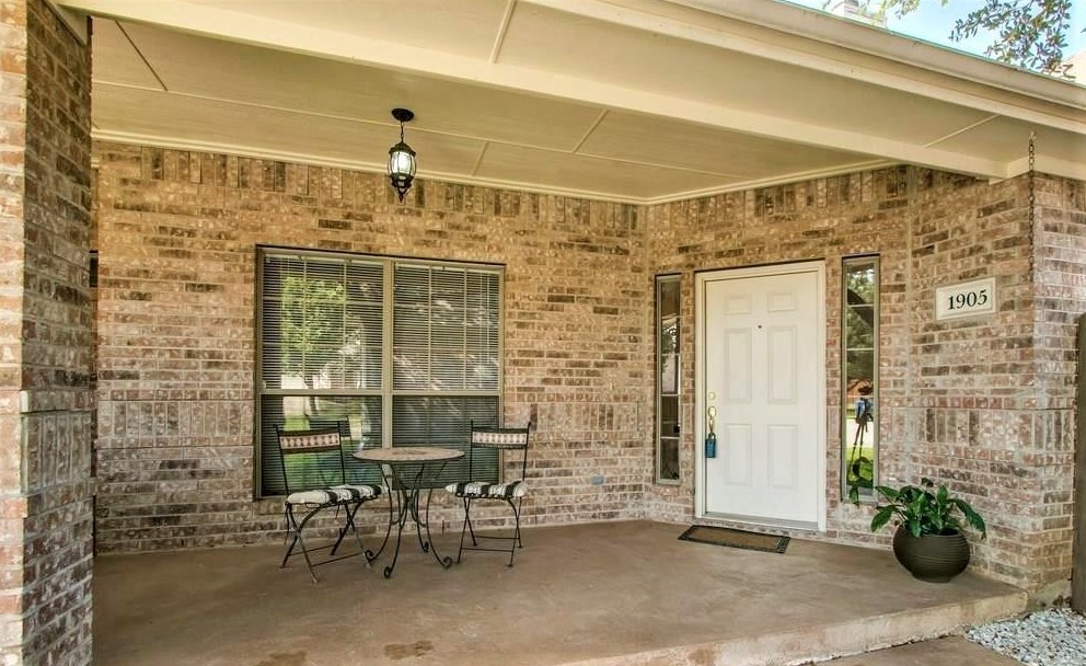 1905 Trevor Ct, Lewisville, TX 75028