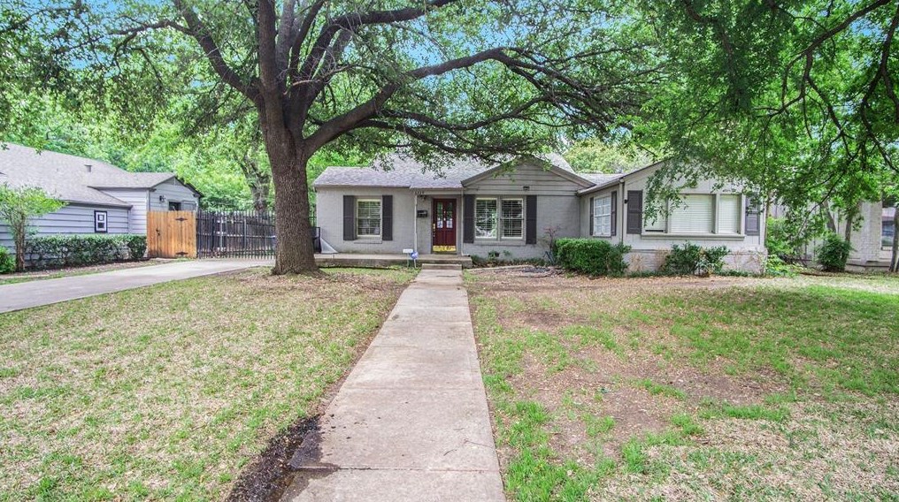 6429 Locke Ave, Fort Worth, TX 76116