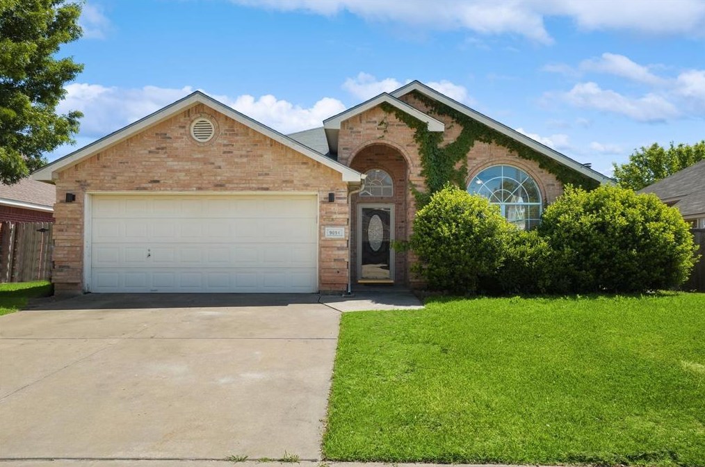 9094 Creede Trl, Fort Worth, TX 76118