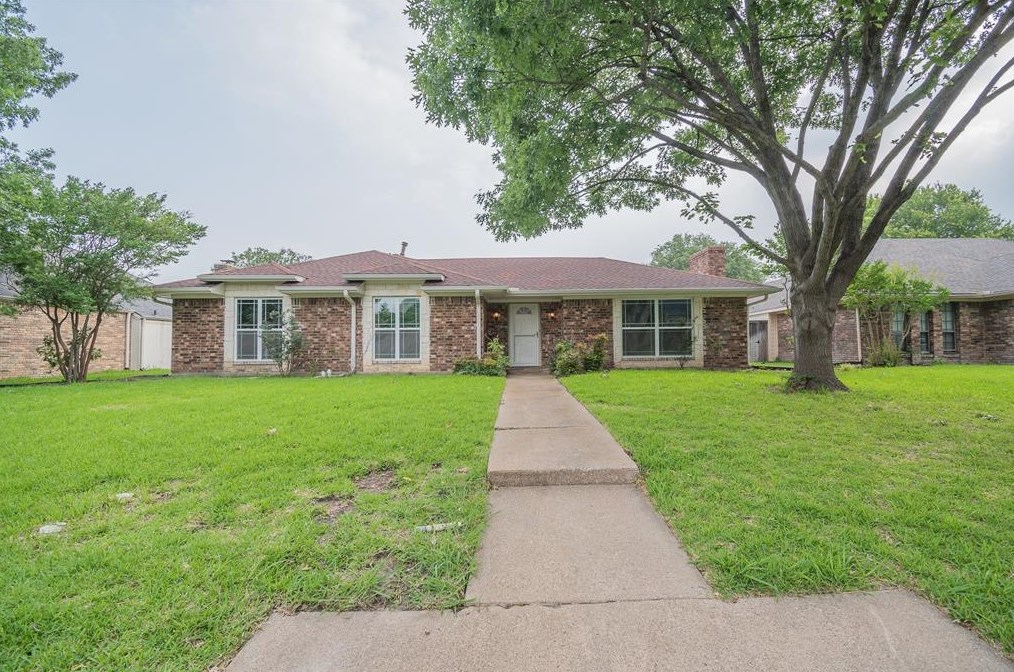 805 Autumn Lake Dr, Allen, TX 75002
