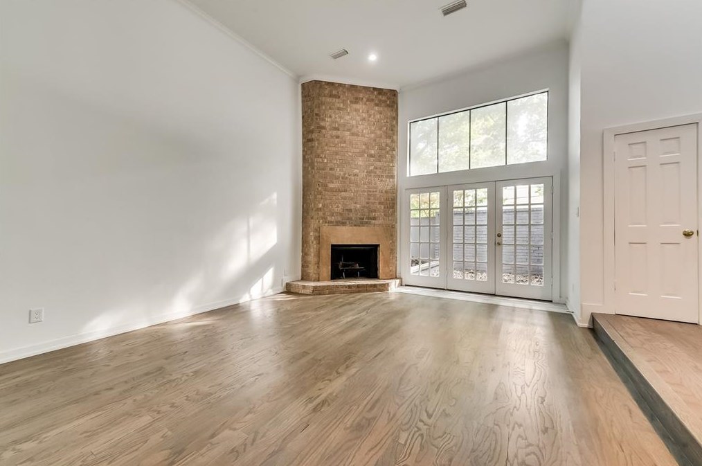3618 Gillespie St #102, Dallas, TX 75219