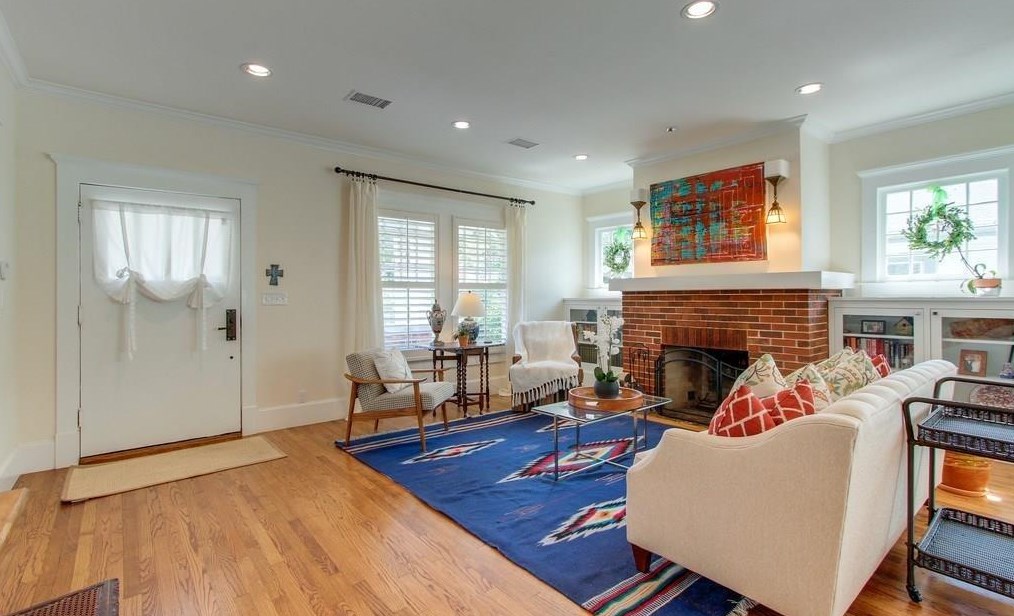 5639 Richard Ave, Dallas TX  75206-6717 exterior