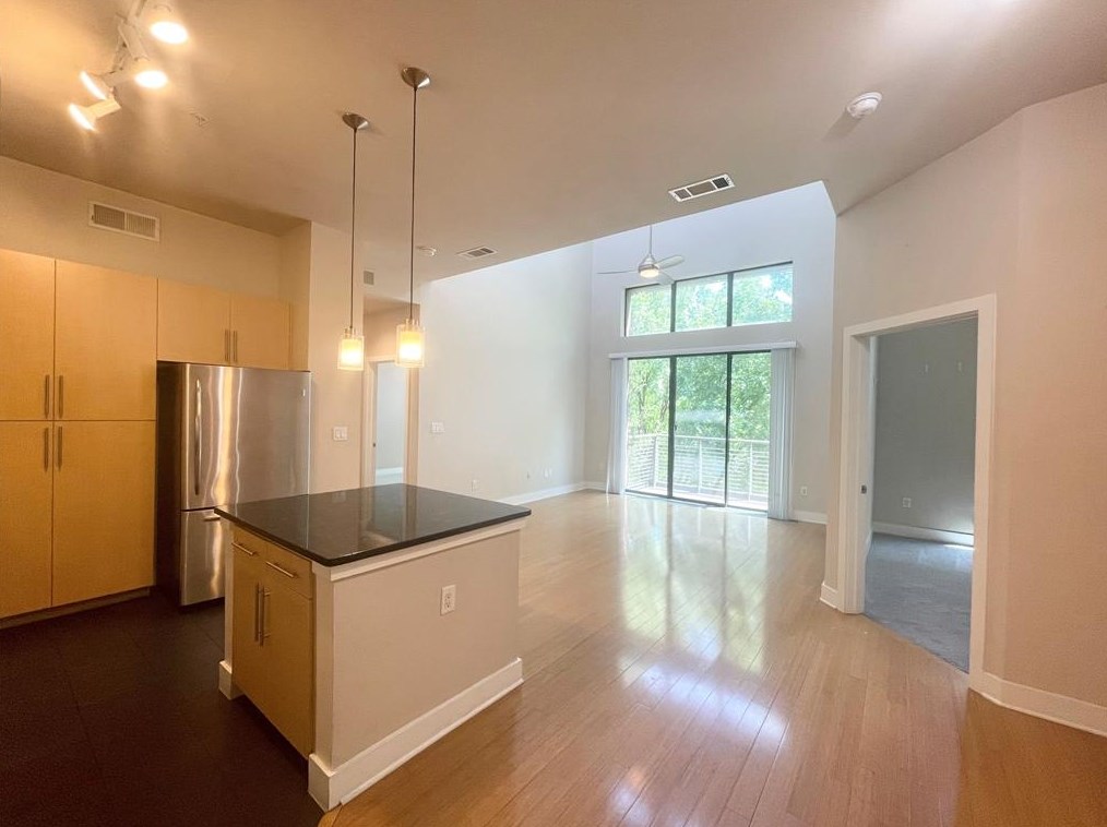 4605 Cedar Springs Rd Apt 327, Dallas, TX 75219