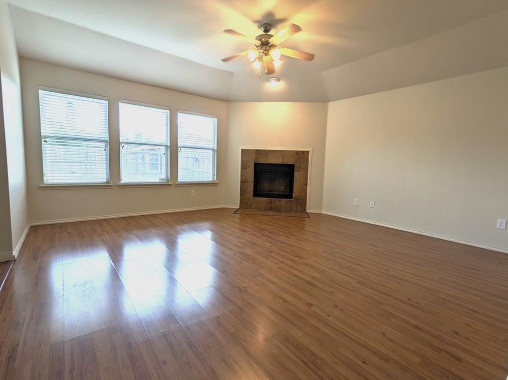 817 Alder Dr, Anna, TX 75409