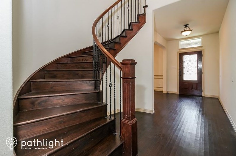 2332 Ranchview Dr, Oak Point, TX 75068