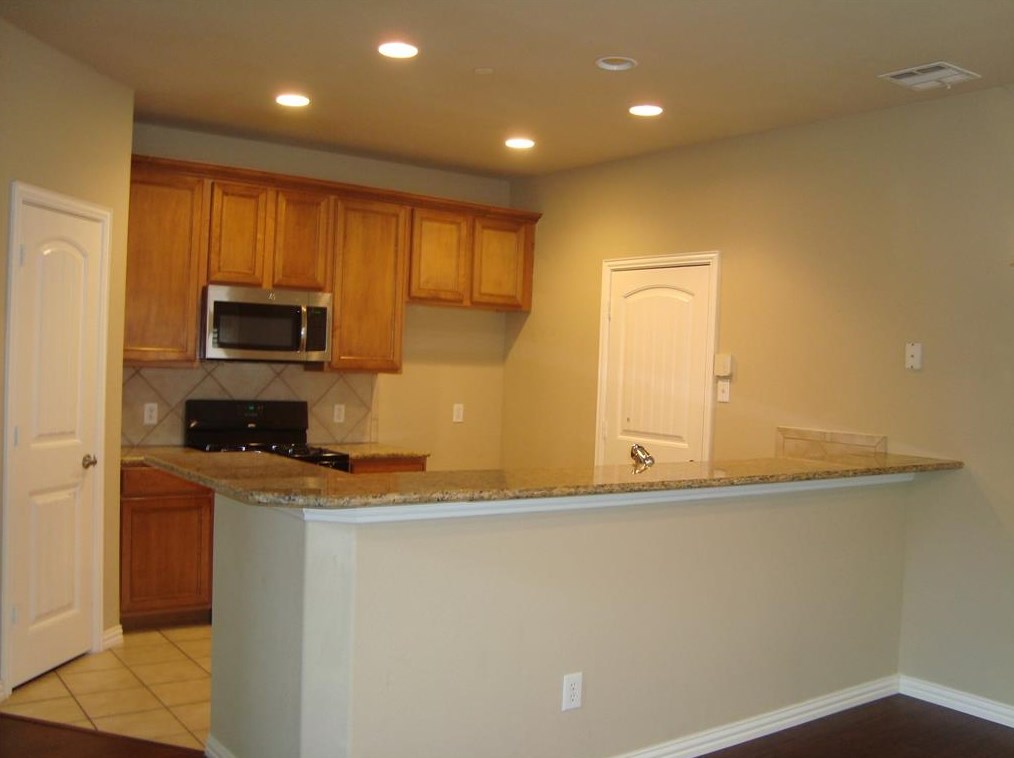 8912 Stargazer Dr, Mckinney TX  75070-6415 exterior