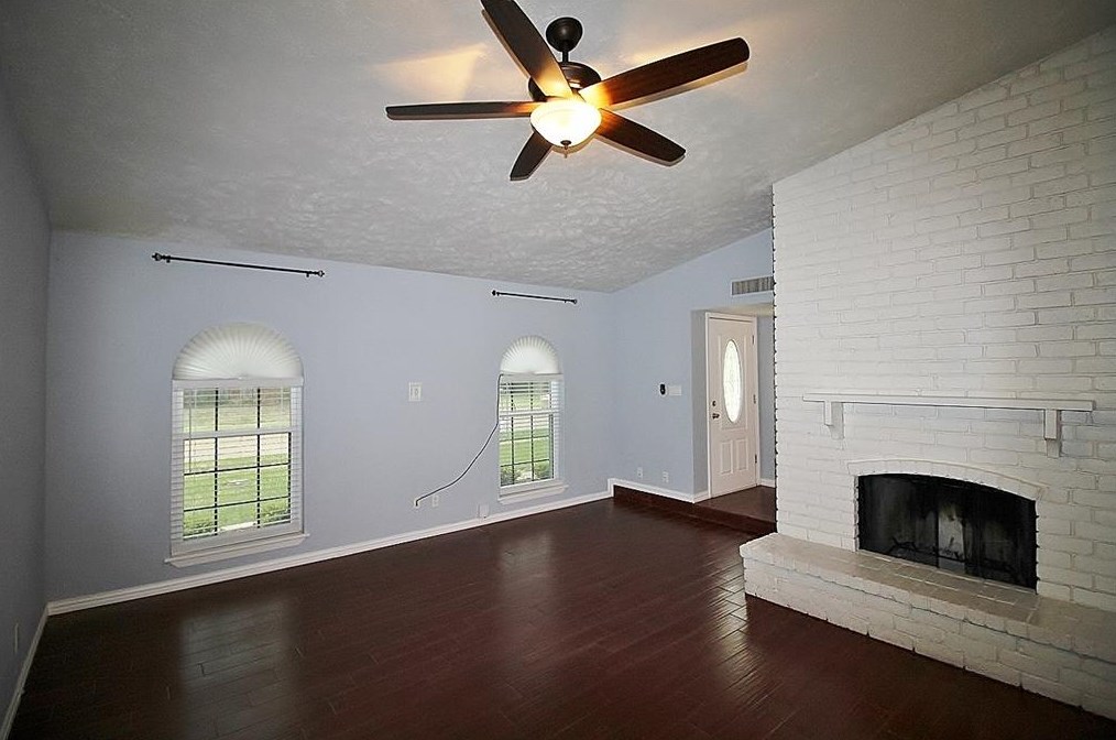 7338 Long Canyon Trl, Dallas, TX 75249