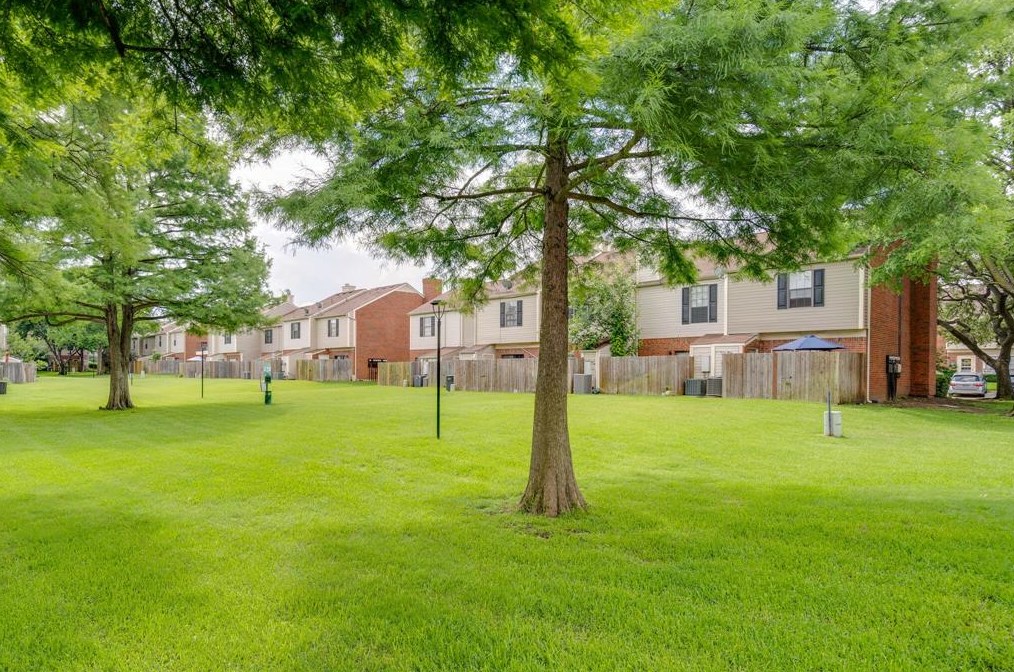 224 Samuel Blvd, Coppell TX 75019-5263 exterior