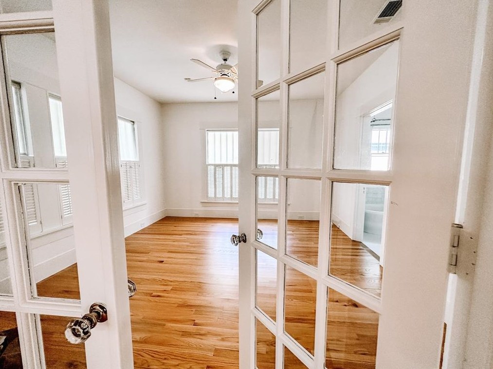 2333 Irwin St, Fort Worth TX  76110-1113 exterior