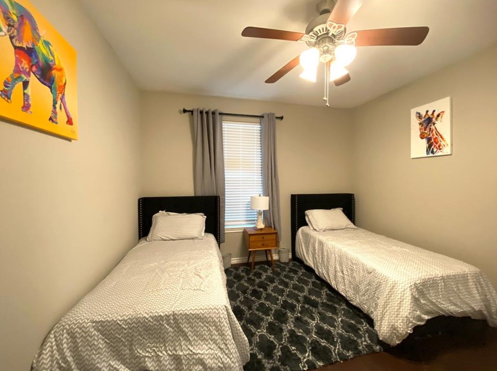 2820 Livingston Ave, Fort Worth TX  76110-2919 exterior