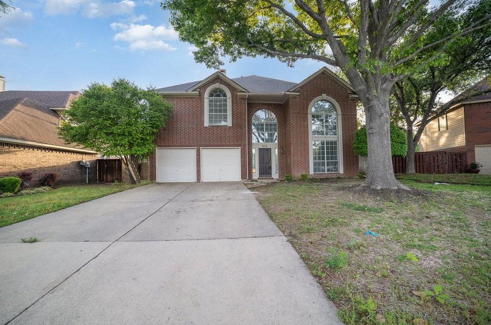1908 Wood Crest Dr, Grapevine, TX 76051-7048