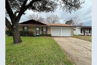 710 Shorehaven Dr, Garland, TX 75040 - MLS 20217280 - Coldwell Banker