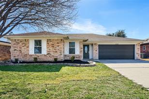 6464 Whitehurst Dr, Watauga, TX 76148 - MLS 20267022 - Coldwell Banker