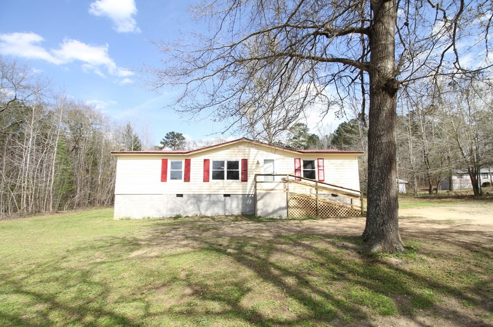 222 Catfish Rd, Clarks Hill, SC 29821