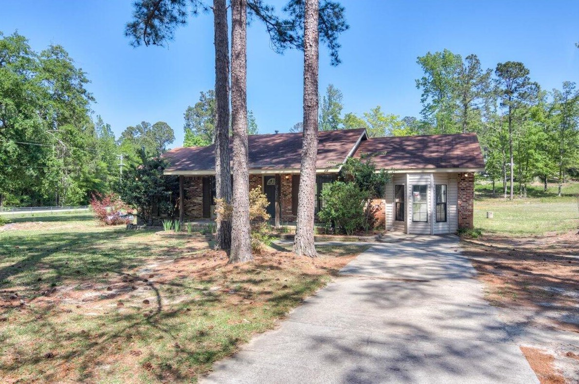 1320 Old Louisville Rd, Grovetown, GA 30813-3430