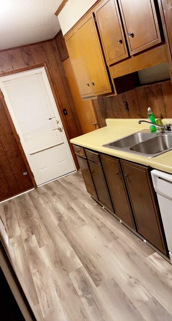 2402 Mickey Ct, Hephzibah, GA 30815-6046