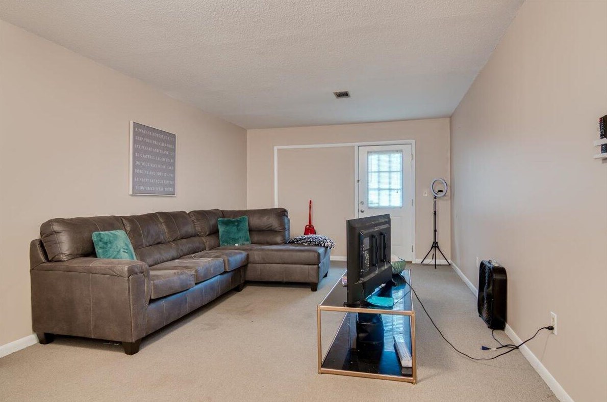 2839 Lumpkin Rd, Augusta GA 30906-3282 exterior