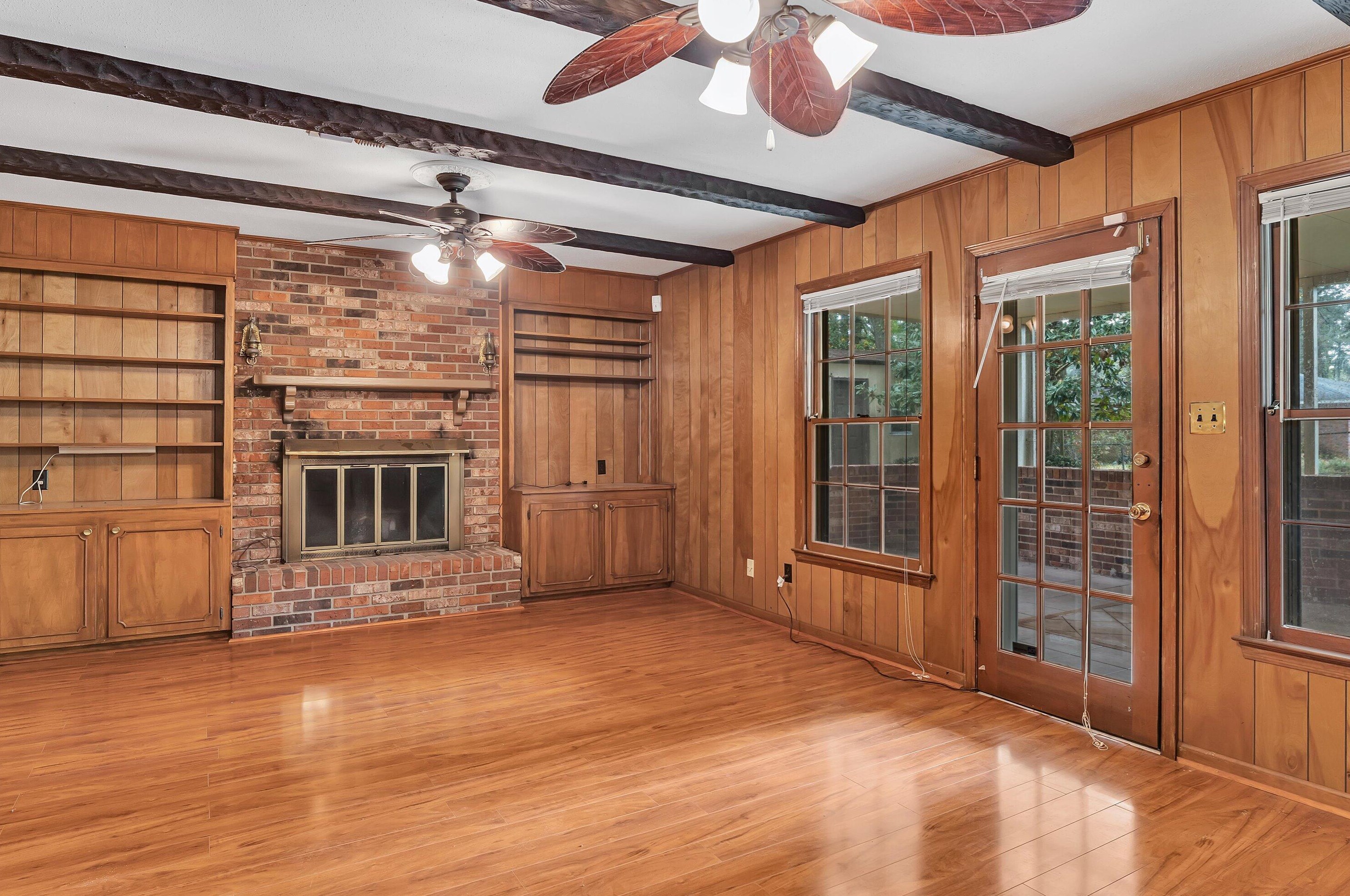 1319 Martinique Dr, Augusta GA 30909-2620 exterior