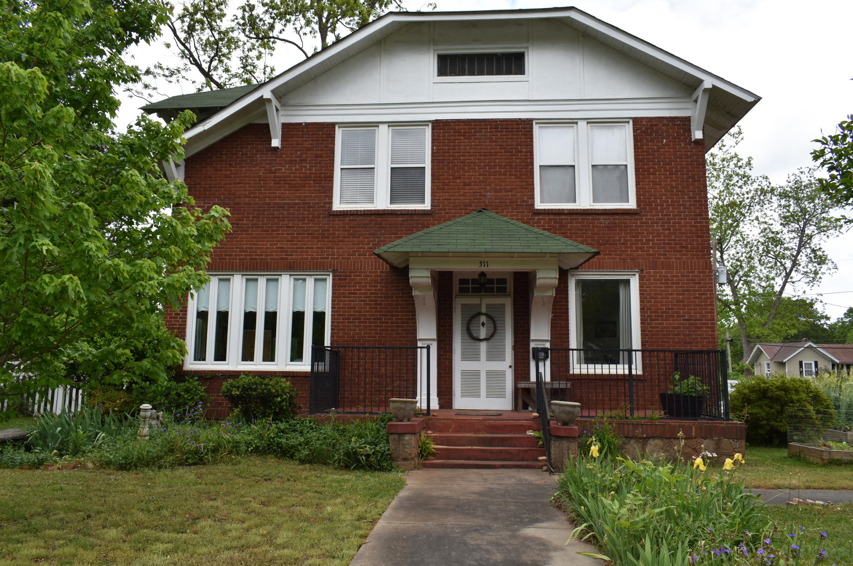 311 E Robert Toombs Ave, Washington, GA 30673