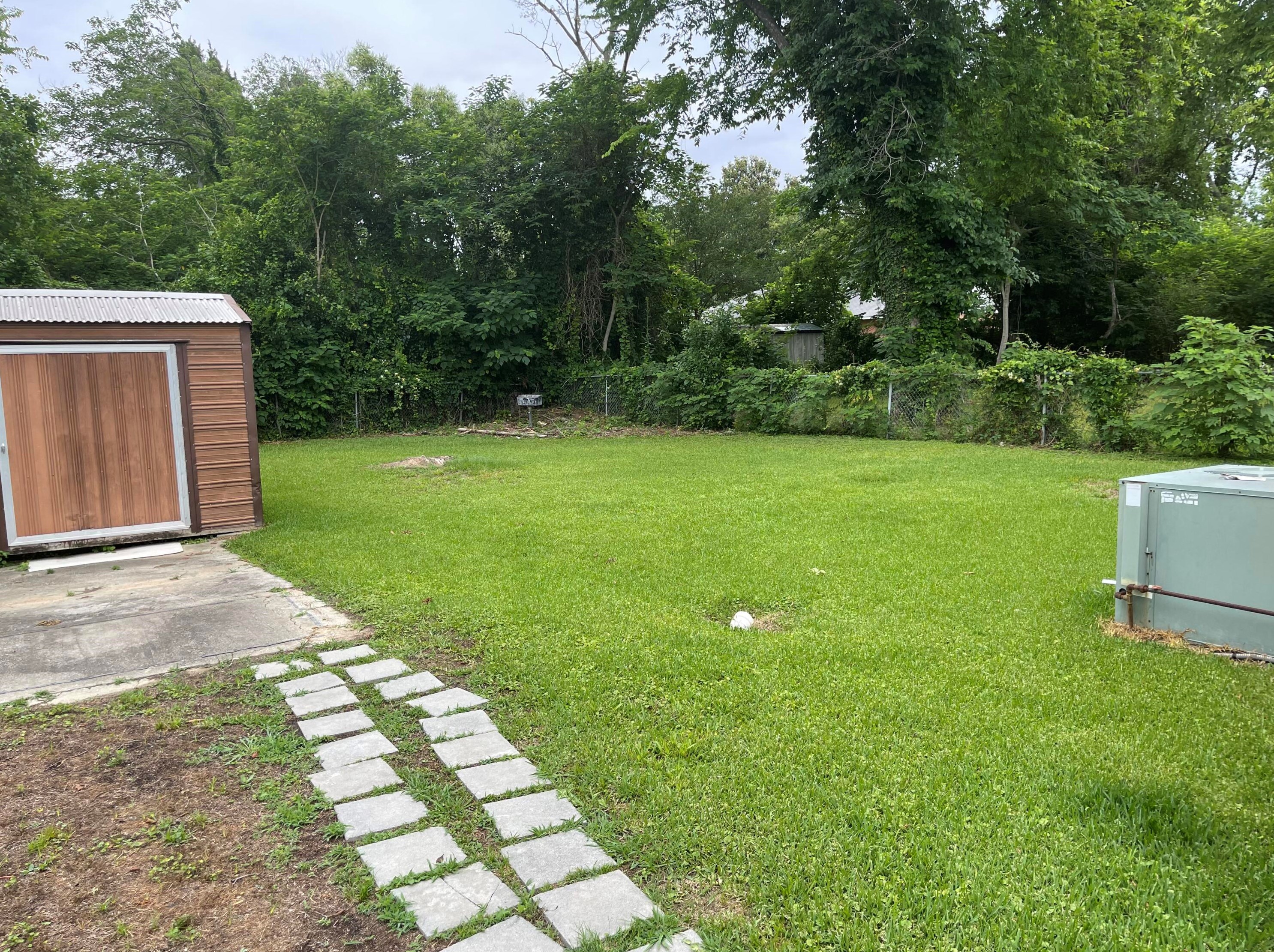 827 Sibley St, Augusta, GA 30901-2559