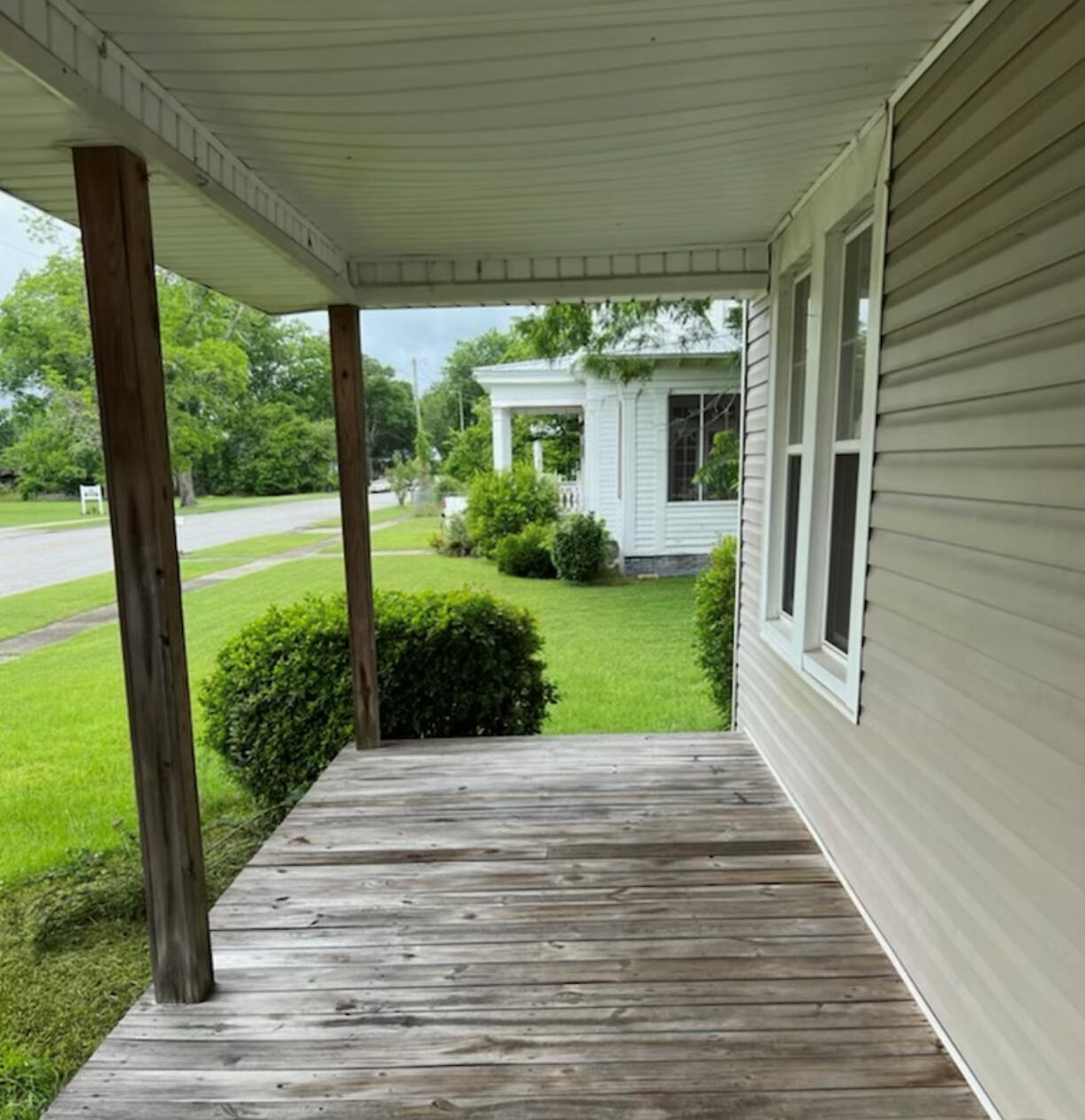 102 Trout St, Herndon, GA 30441