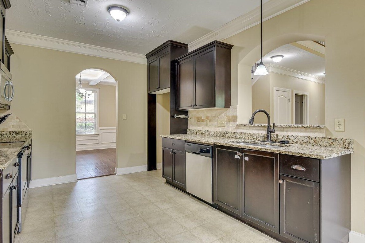 225 Kickham Ln, Grovetown, GA 30813-8145