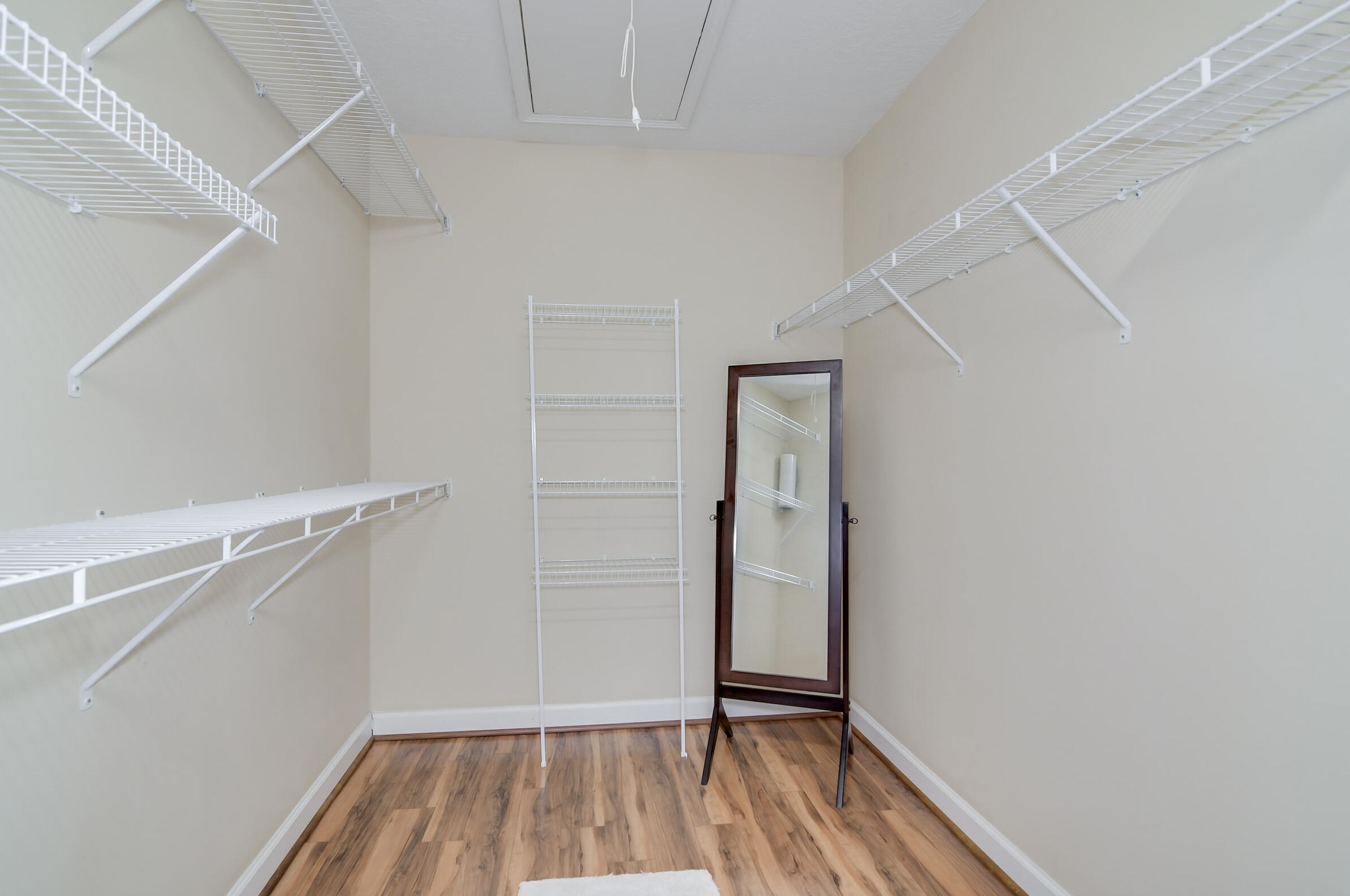 413 York Ln, Augusta GA 30909-6089 exterior