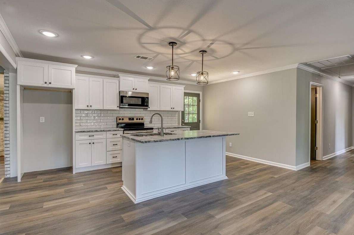 3321 Oakridge Dr, Augusta GA 30909-6302 exterior