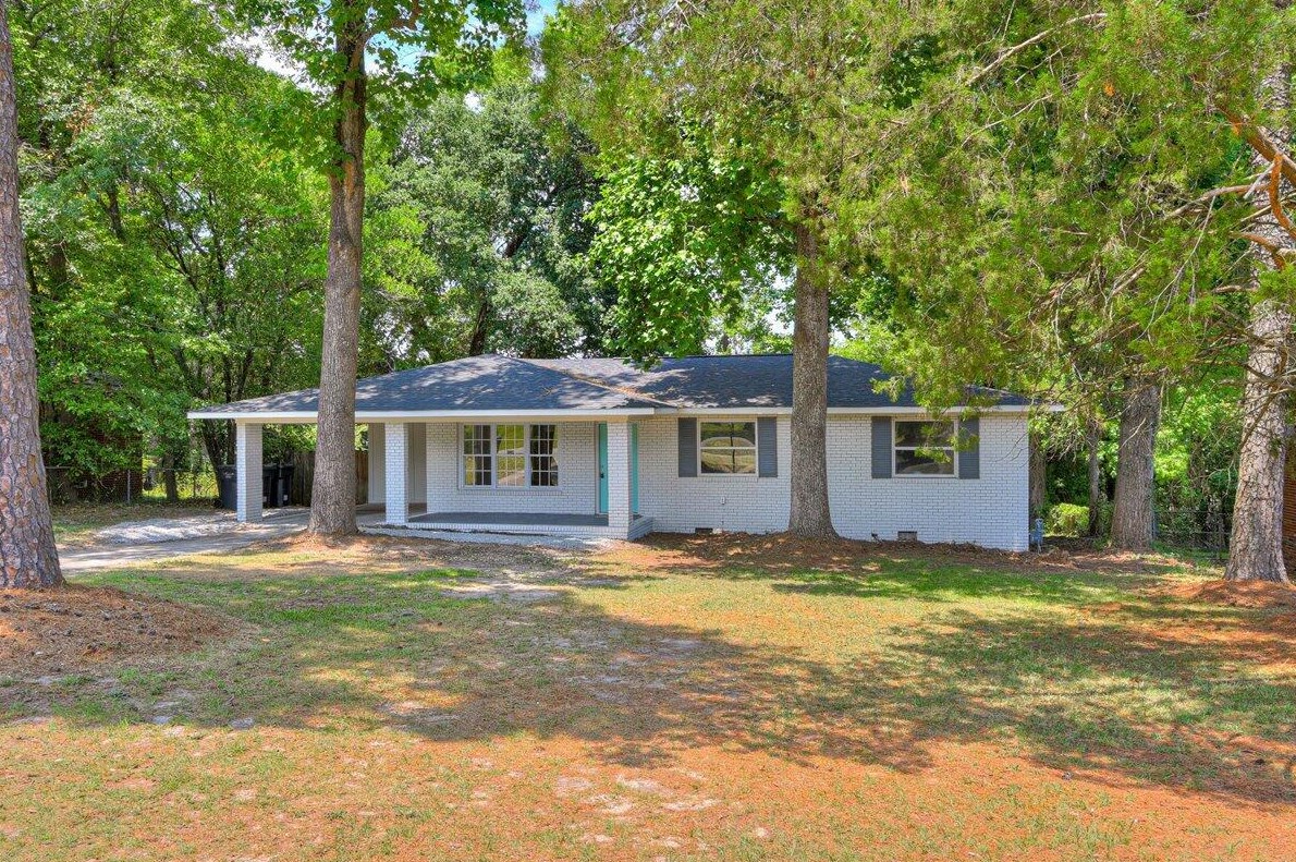 3321 Oakridge Dr, Augusta, GA 30909-2437