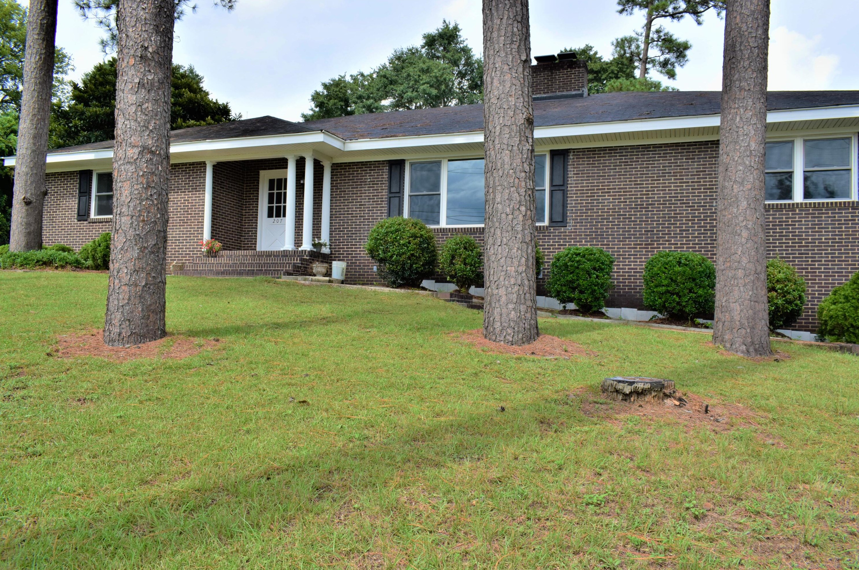 207 E Martintown Rd, North Augusta, SC 29841