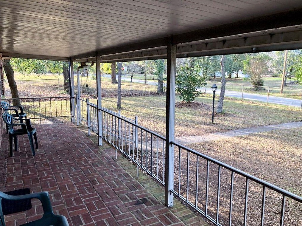 2560 Railroad Ave, Hephzibah, GA 30815