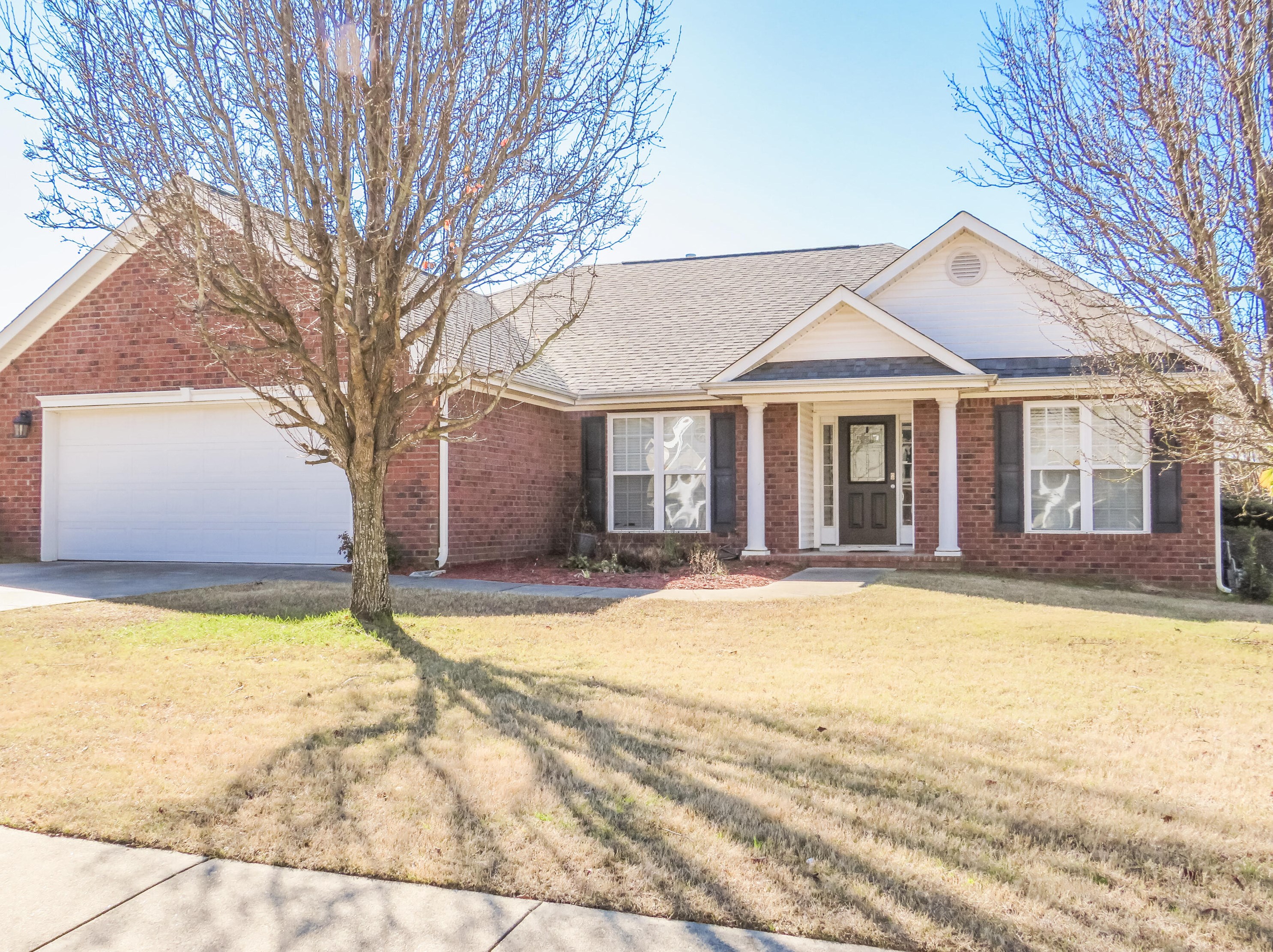 2037 Lake Forest Dr, Grovetown, GA 30813