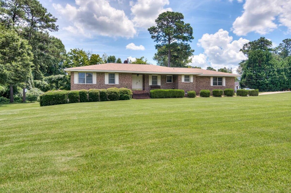 765 Central Rd, Harlem, GA 30824-8281