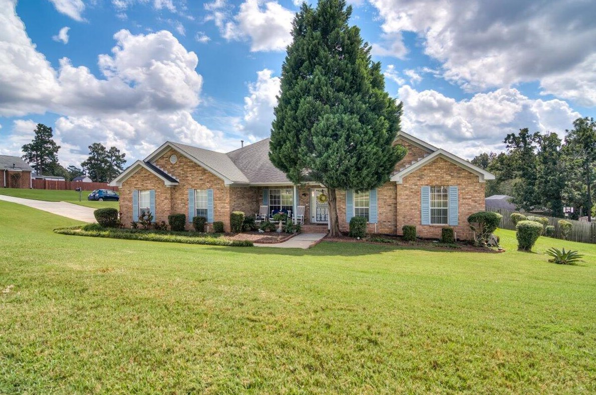 2526 Winterville Dr, Augusta GA 30909-0614 exterior