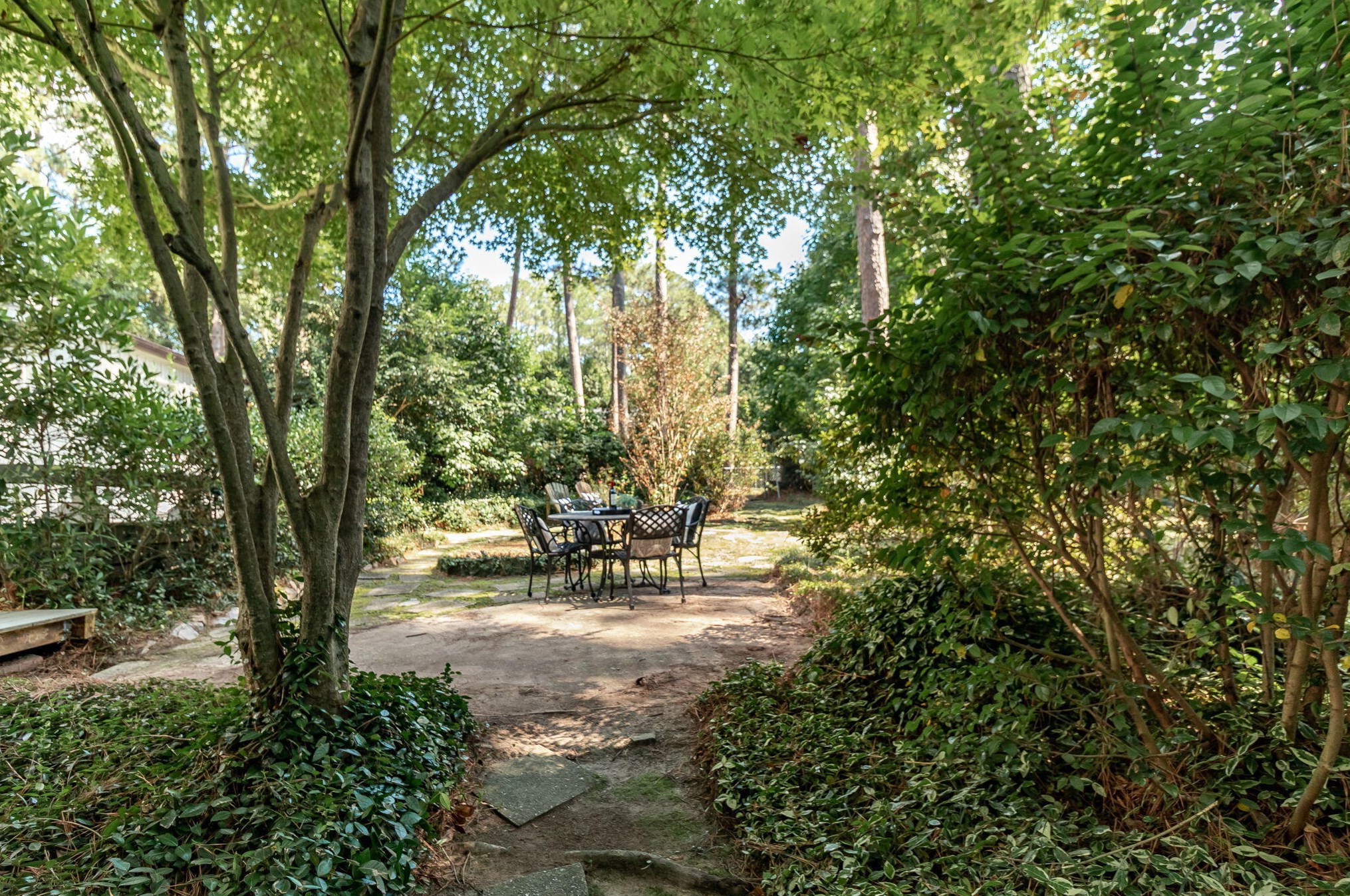 3016 Walton Way, Augusta GA 30909 exterior