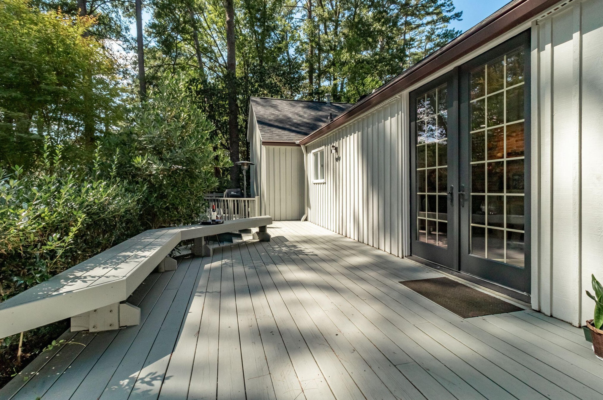 3016 Walton Way, Augusta GA 30909 exterior