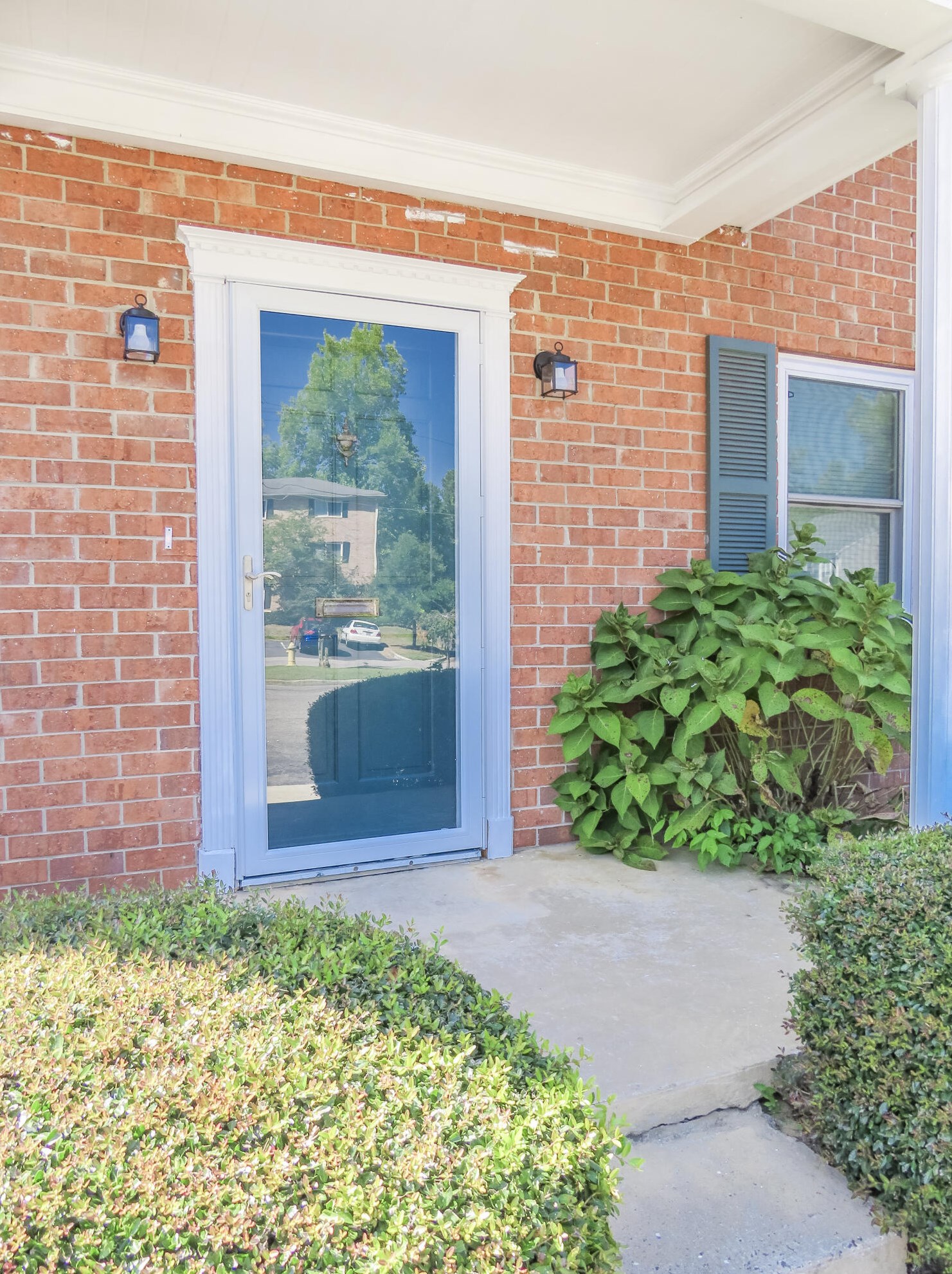 2932 Arrowhead Dr, Augusta, GA 30909-2004