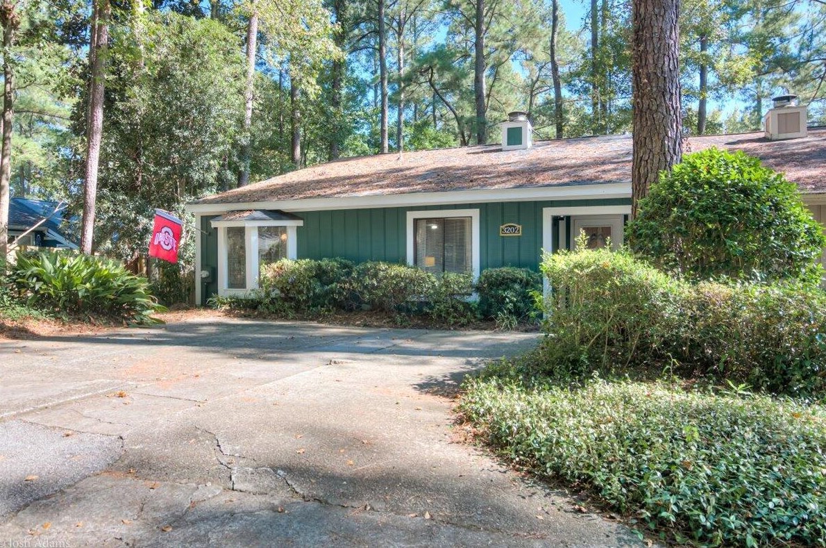 3202 Wimbledon Dr, Augusta, GA 30909-2720