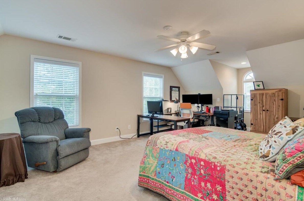 2 Gippy Ct, Aiken SC 29803-8572 exterior